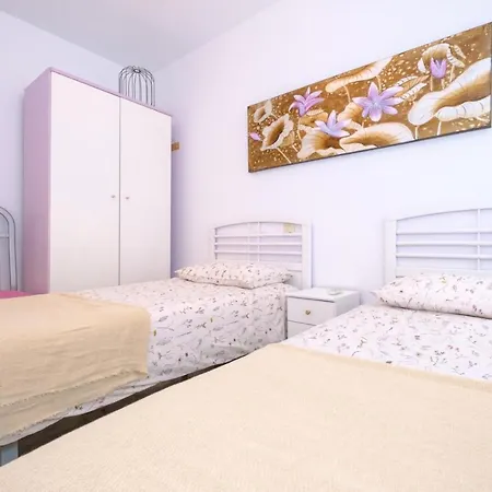 Appartamento Marconi Id135 *